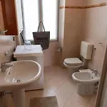 Casa Chiara, Nel Cuore Di Nyaraló Bergamo
